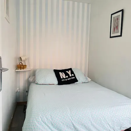 Appt Au 1er Etage, A 200 Metres Des Dunes شقة *